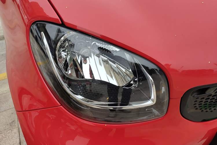 Used smart fortwo 2018 1.0L 52kW Hardtop Passion Edition China V Standard
