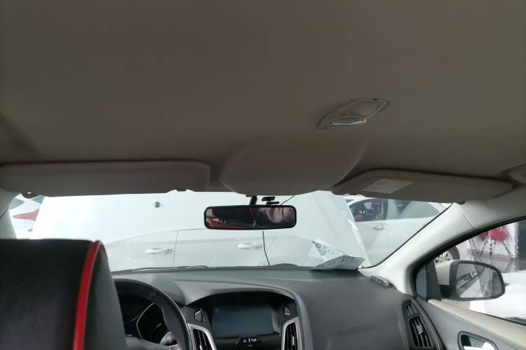 Used Ford Focus 2012 Sedan 1.6L Automatic Comfort Model