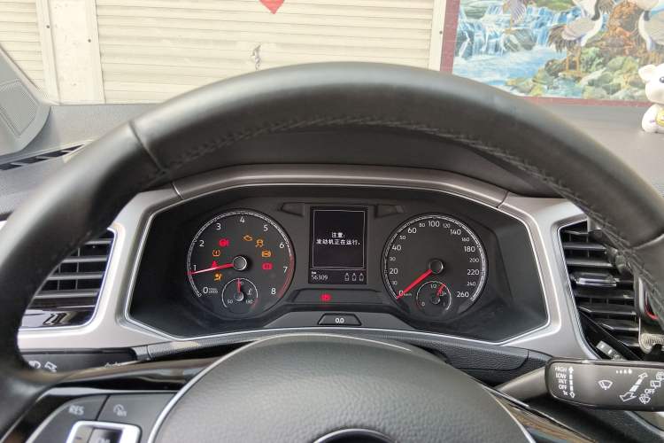 Used Volkswagen T-ROC 2020 230TSI DSG Two-Wheel Drive Advanced Version
