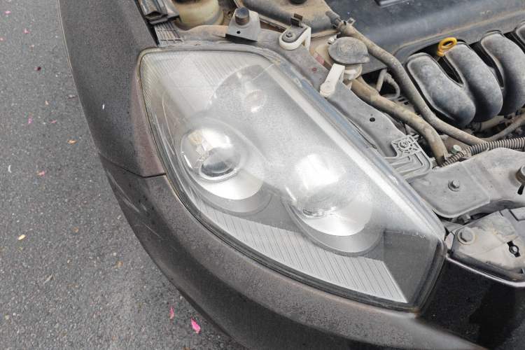 Used Geely Auto GX7 2015 Classic Edition 1.8L Manual Elite Model China IV