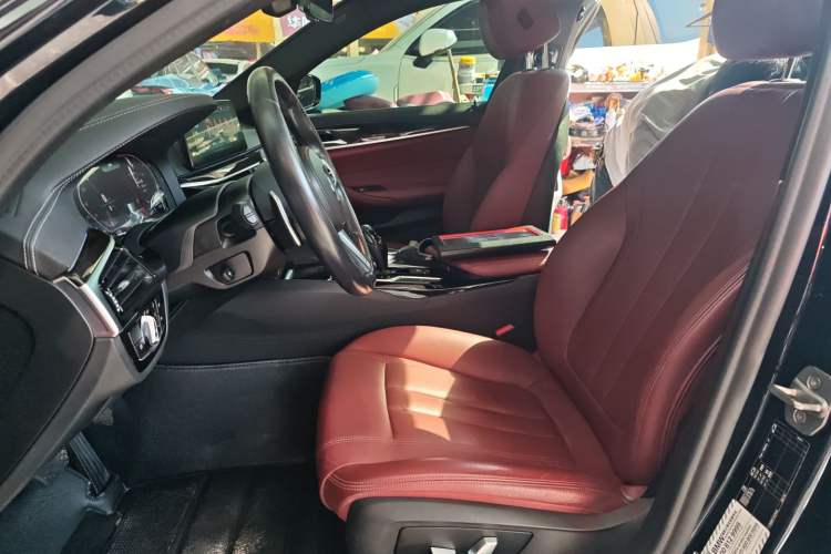 Used BMW 5 Series 2020 530Li Leading Model M Sport Package
