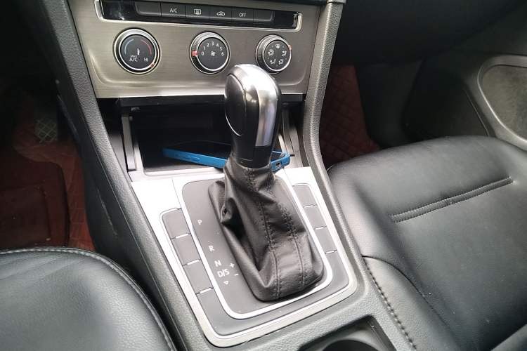 Used Volkswagen Golf 2016 230TSI Automatic Comfort Version