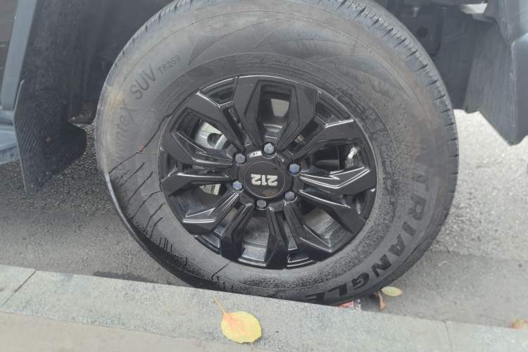 Used 212 T01 2024 2.0T Mechanic