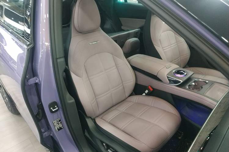 Used Hongqi Tiangong 08 2025 680 Ultra Four-Wheel-Drive Version