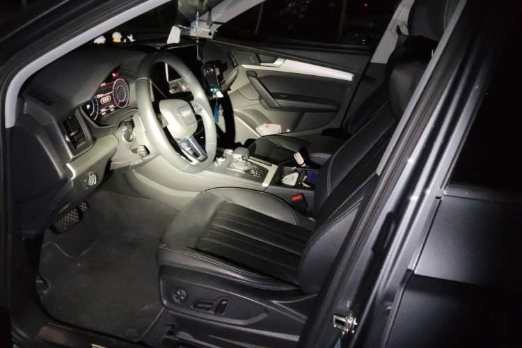 Used Audi Q5L 2020 Updated 40 TFSI Prestige Fashion Edition