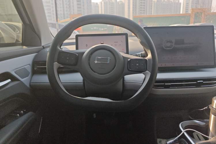 Used Bestune Yueyi 03 2025 445km Joyful Edition Steering Wheel