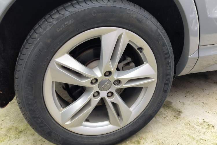 Used Audi Q3 2016 35 TFSI quattro all-wheel-drive style model