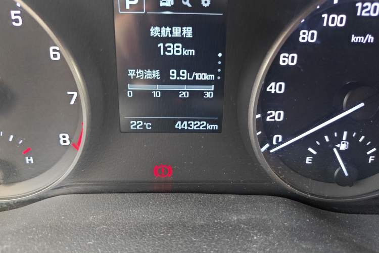 Used Hyundai Elantra (6th Generation / Lingdong) 2016 1.6L Automatic ZhiXuan – Elite Version Odometer Close Up