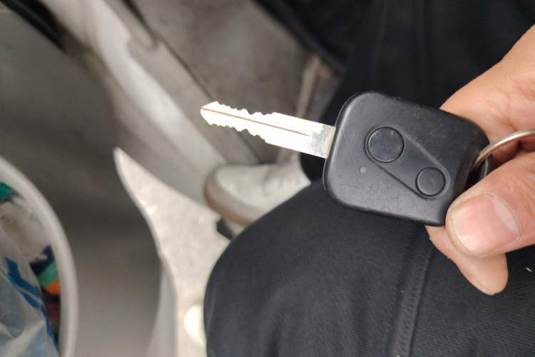 Used Jinbei New Hiace X30L 2018 1.5L Wealth Edition DLCG14 Vehicle Key