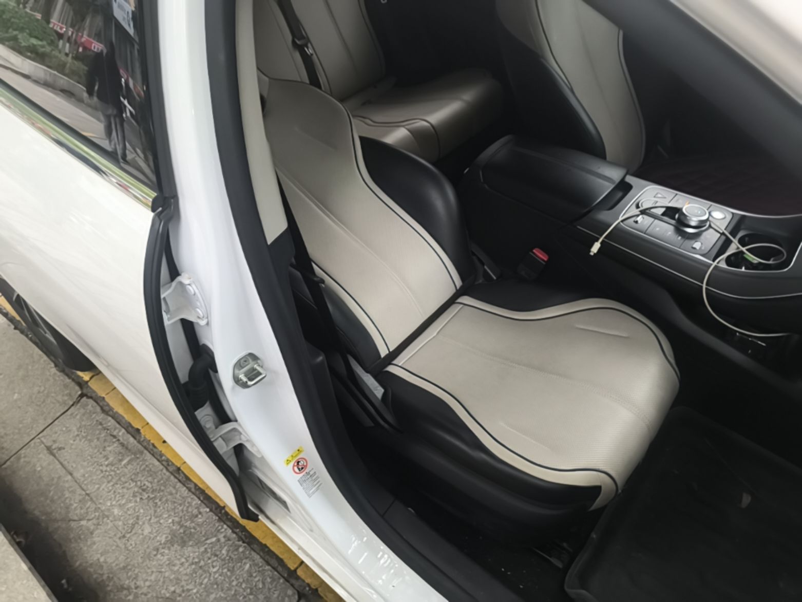 BYD Destroyer 05 2024 HONOR Edition DM-i 55KM Luxury Model — снимка 19