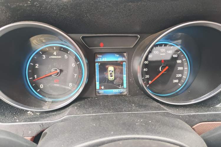 Used Zotye T600 2016 Sports Edition 1.5T Manual Luxury Model Instrument Cluster