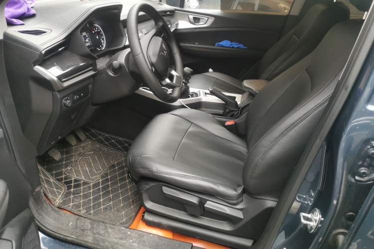 Used Wuling Jiachen 2022 1.5L Manual Enjoyment Elite Model