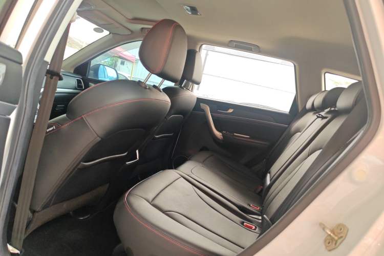 Used Haval M6 2017 1.5T Automatic Two-Wheel Drive Elite Model