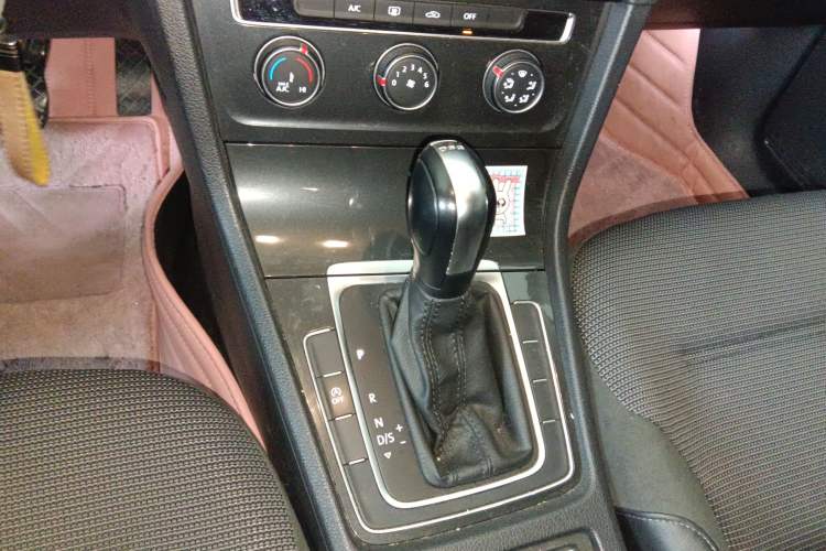 Used Volkswagen Golf 2020 280TSI DSG Comfort Version
