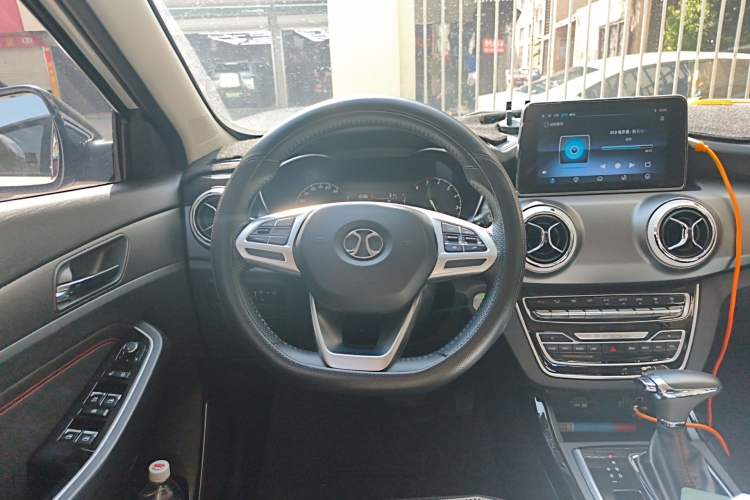 Used BAIC Beijing X5 2018 1.5T CVT Elite Version National V Steering Wheel