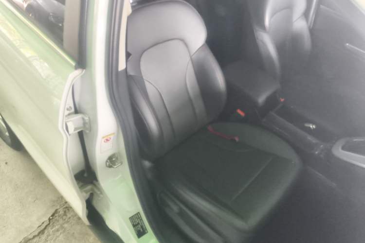 Used Haval M6 2019 1.5T DCT Two-Wheel Drive Elite Version China V Standard