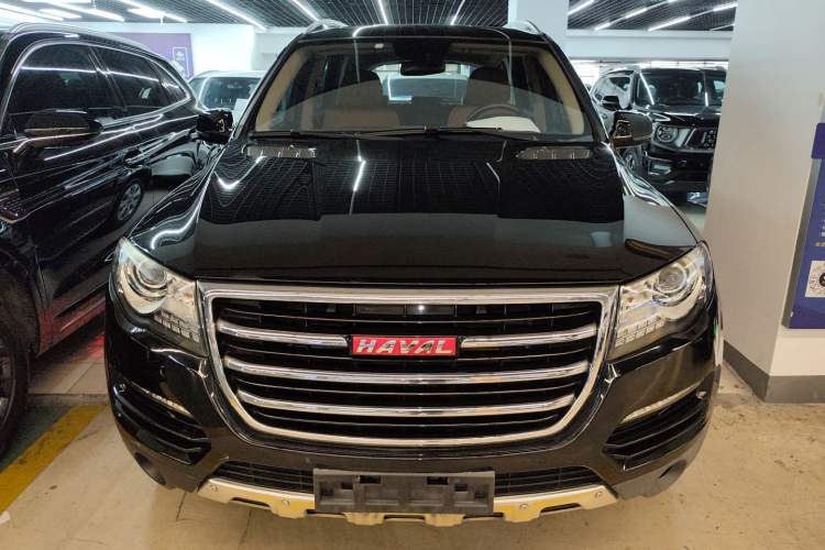 Used Haval H8 2015 2.0T Two-Wheel-Drive Standard Version
