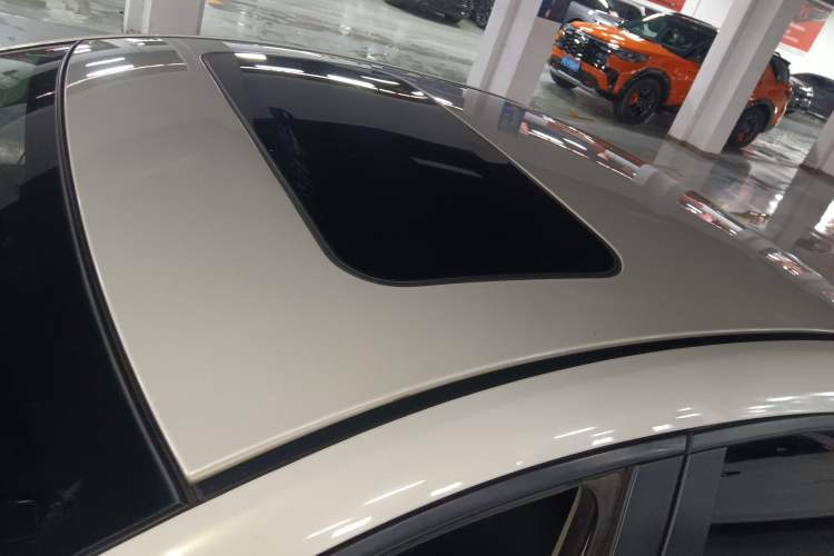 Used Mazda 3 Axela 2019 Cloud-Controlled Sedan 1.5L Automatic Luxury Model China VI Standard Roof