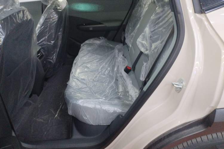 Used Dongfeng NAMMI 06 2025 401 Ultra
