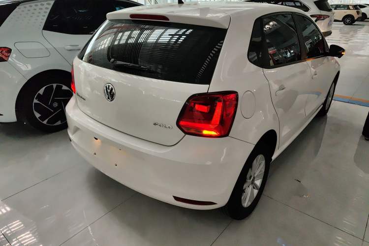 Used Volkswagen Polo 2016 1.4L Automatic Trendy Model
