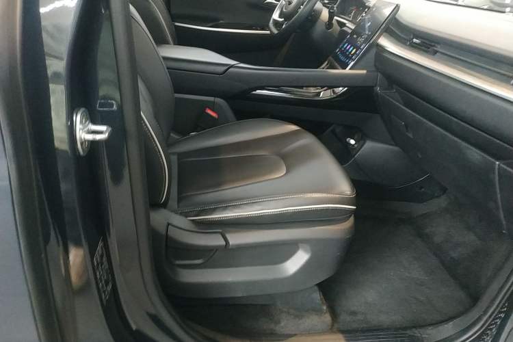 Used Hyundai Custo 2021 270TGDi Prestige LUX
