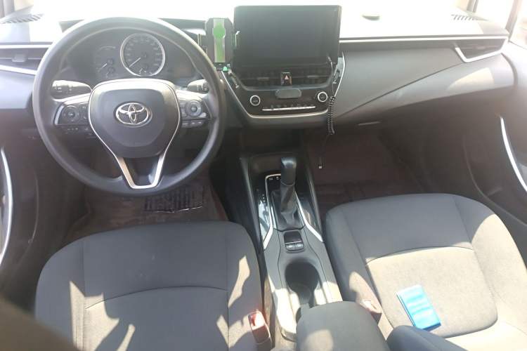 Used Toyota Corolla 2021 Dual-Engine 1.8L E-CVT Pioneer Edition
