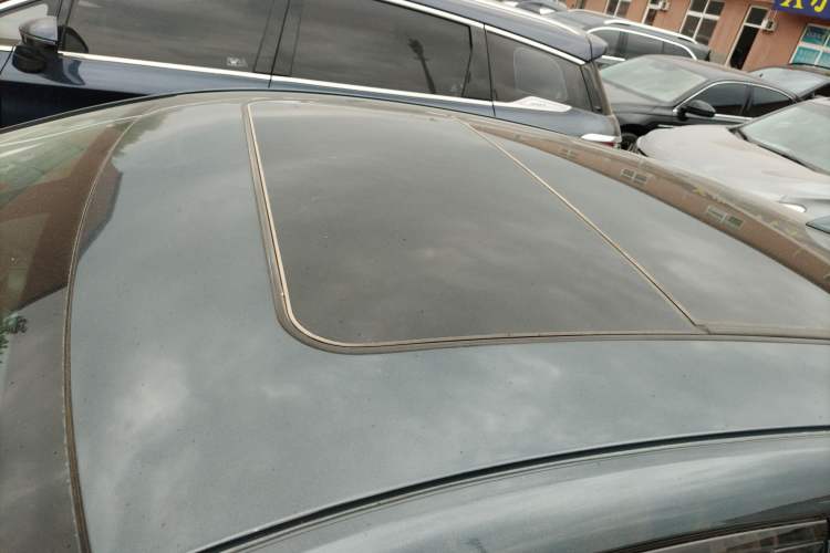 Used Chevrolet Malibu XL 2022 Redline 550T Automatic RuiLian Edition Roof