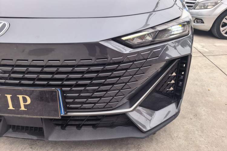 Used CHANGAN UNI-V 2023 1.5T Prestige Model Left Front Headlight