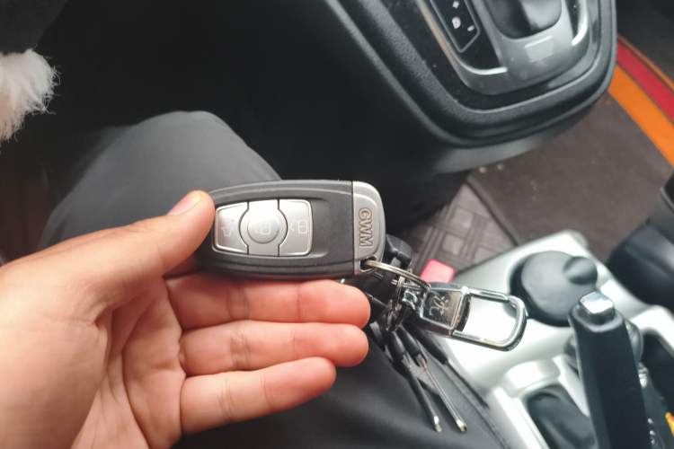 Used Haval H6 2016 Upgraded Model 1.5T Automatic Two-Wheel Drive Elite Version Vehicle Key