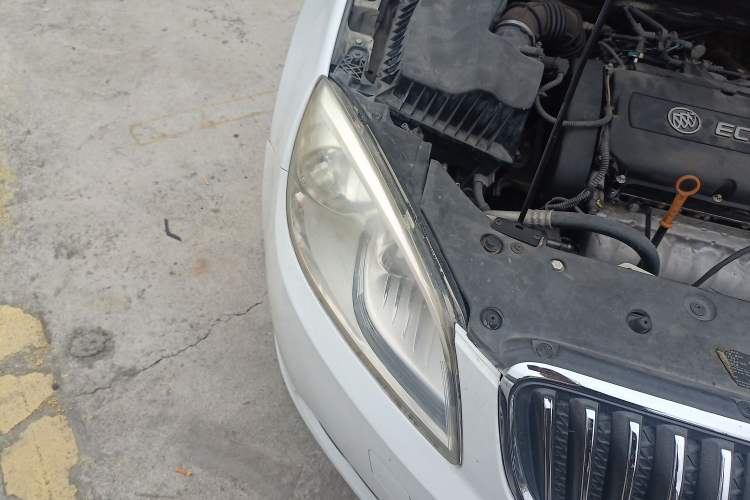 Used Buick GT 2012 GT 1.8L Automatic Fashionable Leather Edition