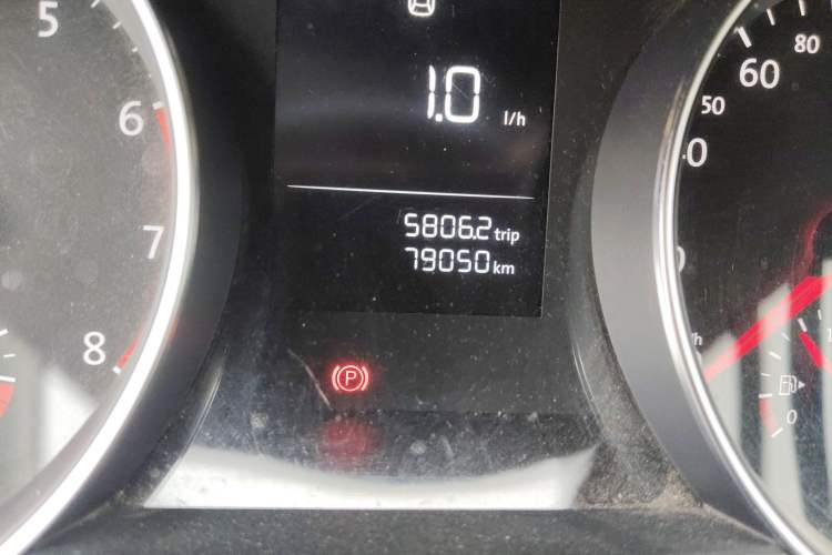 Used Volkswagen Golf 2016 1.6L Automatic Fashion Model