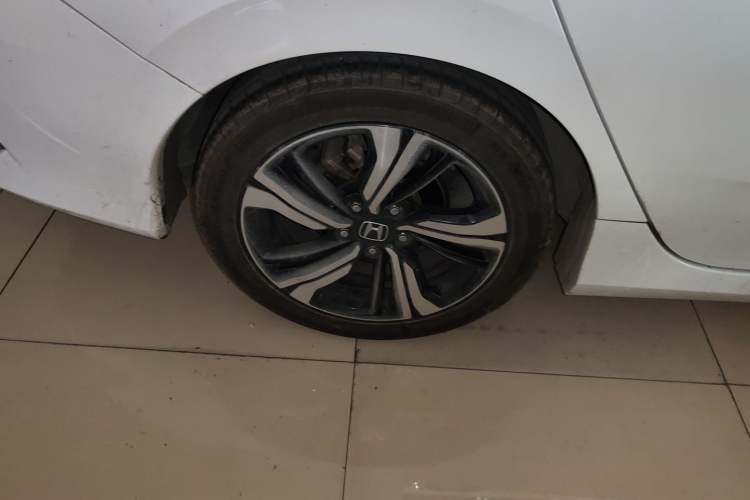 Used Honda Civic 2016 220TURBO CVT Prestige Edition Right Rear Wheel Hub