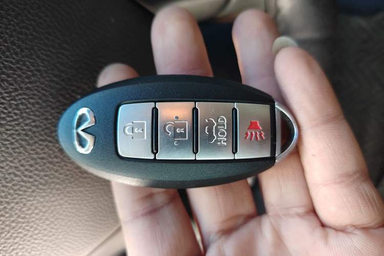 Used Infiniti Q70 2017 Q70L 2.5L Elite Edition
