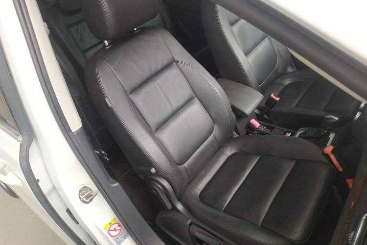 Used Volkswagen Sharan 2014 2.0 TSI Comfort Model
