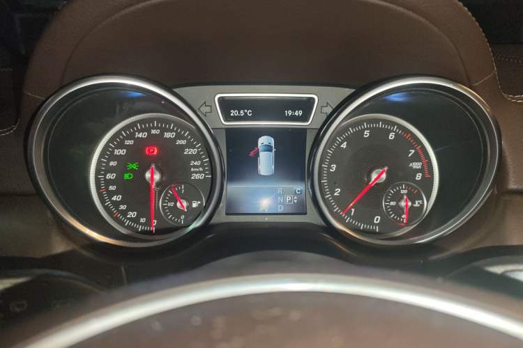 Used Mercedes-Benz GLE 2017 GLE 320 4MATIC Luxury Model