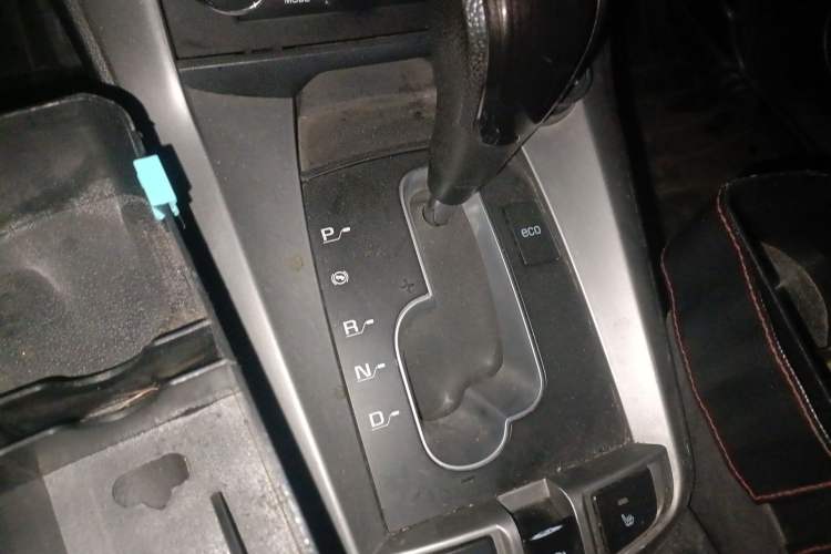 Used Chevrolet Captiva 2014 2.4L 4x4 Flagship Edition 7 Seats
