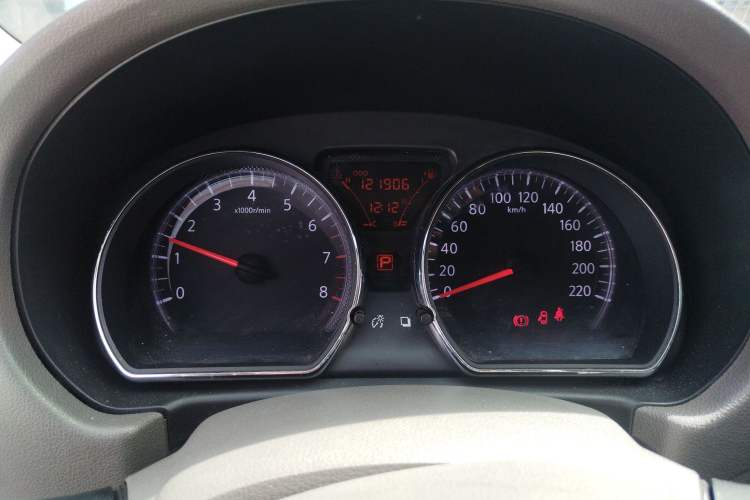 Used Nissan Sunny 2011 1.5XL CVT Luxury Edition Instrument Cluster