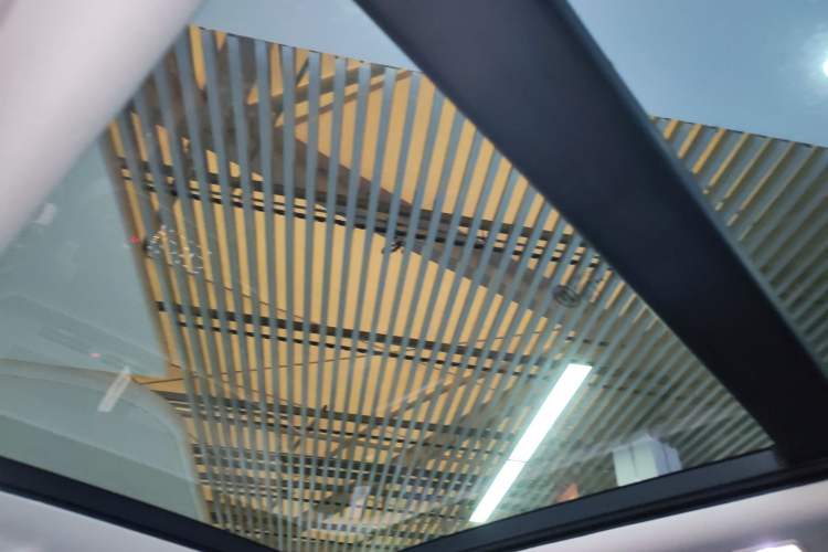 Used Land Rover Defender 2023 110 3.0T P400 X-DYNAMIC HSE Headliner