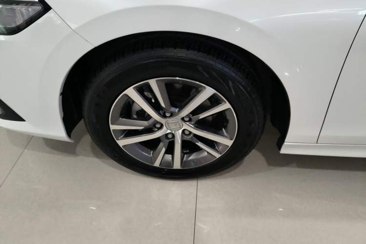 Used Honda Civic 2023 240TURBO CVT Dynamic · Center Stage Special Edition
