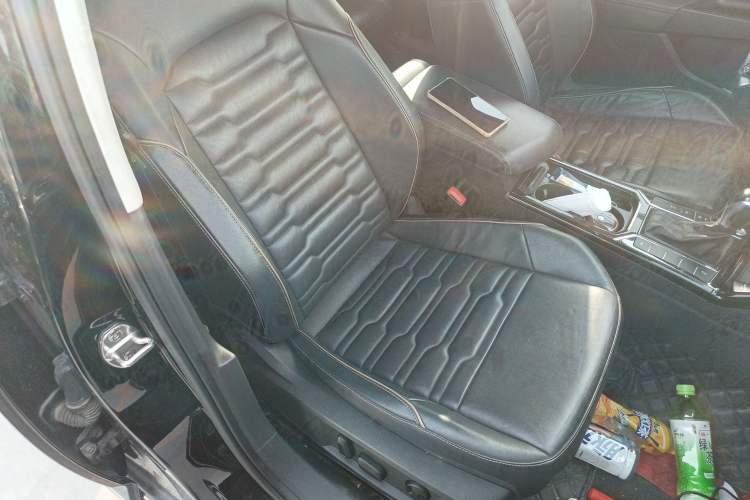 Used Volkswagen Passat 2020 330TSI Elite Edition China VI Right Front Seat