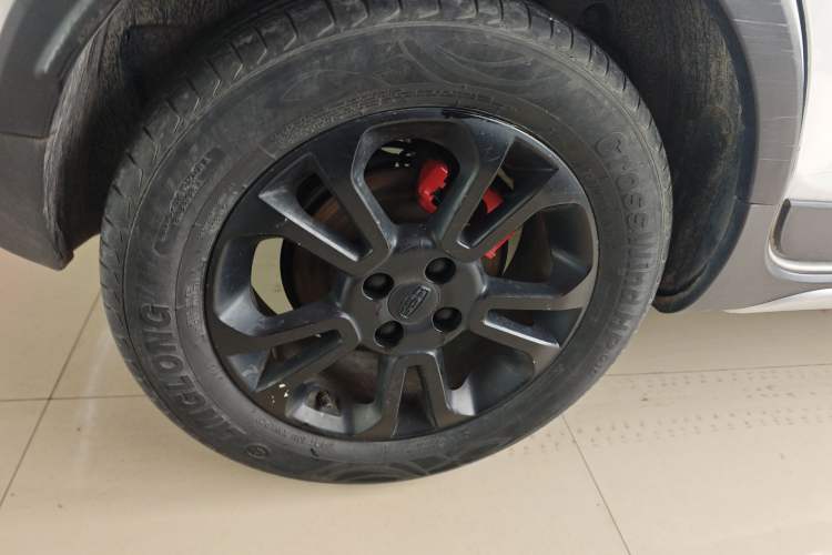 Used Geely Auto Vision X3 2017 1.5L Automatic Luxury Model Right Rear Wheel Hub