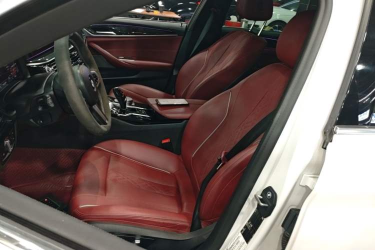 Used BMW 5 Series 2021 525Li M Sport Package