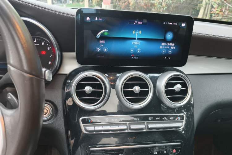 Used Mercedes-Benz GLC 2020 GLC 260 L 4MATIC Dynamic Model Audio And AC Panel