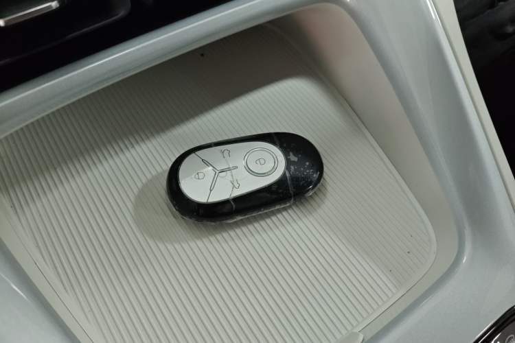 Used Geely Galaxy Geome 2025 410 km Free Version