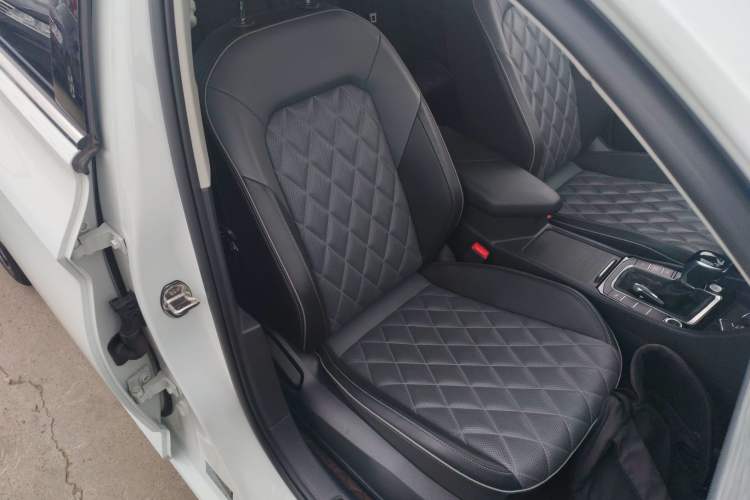 Used Volkswagen Sagitar 2023 300TSI DSG Excellence Edition
