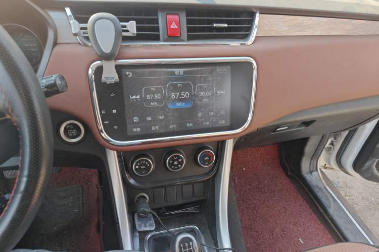 Used HYOSOW S3 2016 S3L 1.5L Manual Prestige Edition
