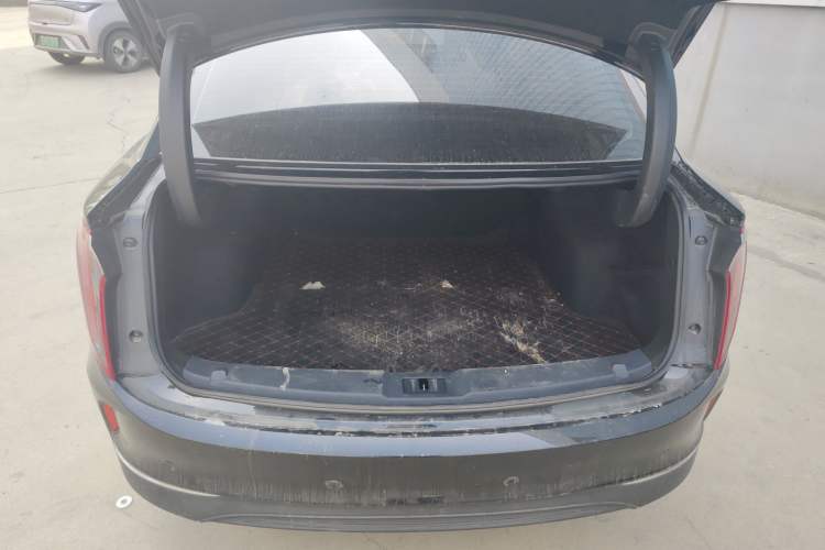 Used Hongqi E-QM5 2023 620km PLUS