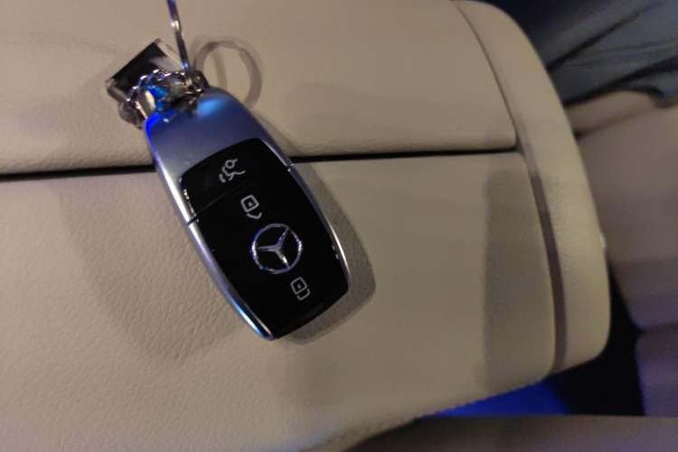 Used Mercedes-Benz E-Class 2023-Year Restyled E 260 Coupe