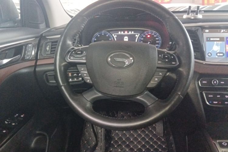 Used GAC Trumpchi GS8 2017 320T Four-Wheel Drive Luxury Smart Connectivity Version (7 Seats)
