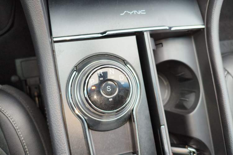 Used Ford Taurus 2015 EcoBoost 245 Fashion Edition